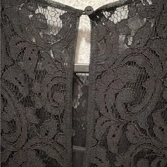 Maggy London Elegant Black and Pink Lace Dress - Picture 6 of 9